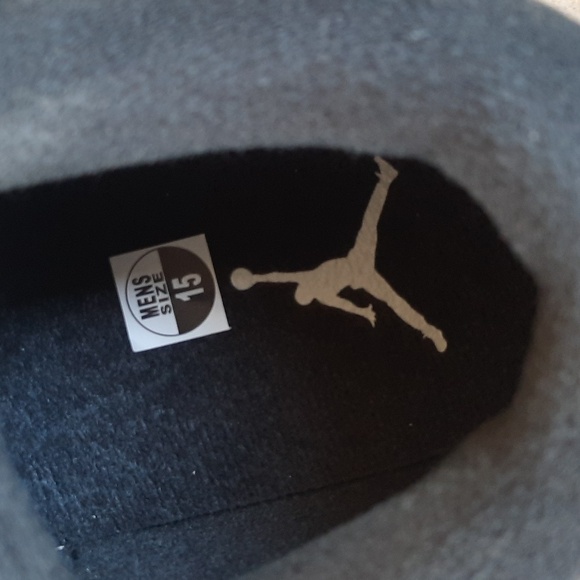 Jordan 4RM Shoes - Picture 5 of 6